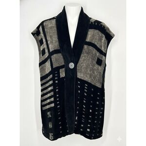 Maude Andrade Black Geometric Velvet Vest Women's Size S Sleeveless Button Front